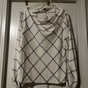 Ann Taylor white plaid blouse NWT. Plaid stripes are red and green.